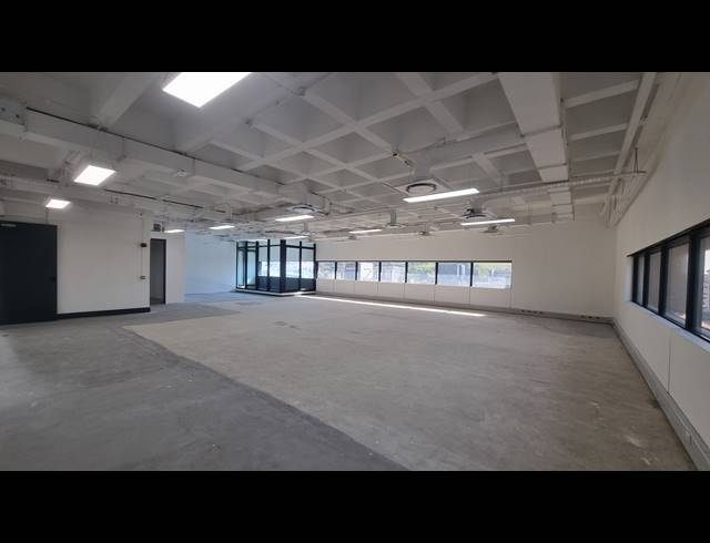 1,912M² OFFICE TO LET IN CAPE TOWN CITY CENTRE